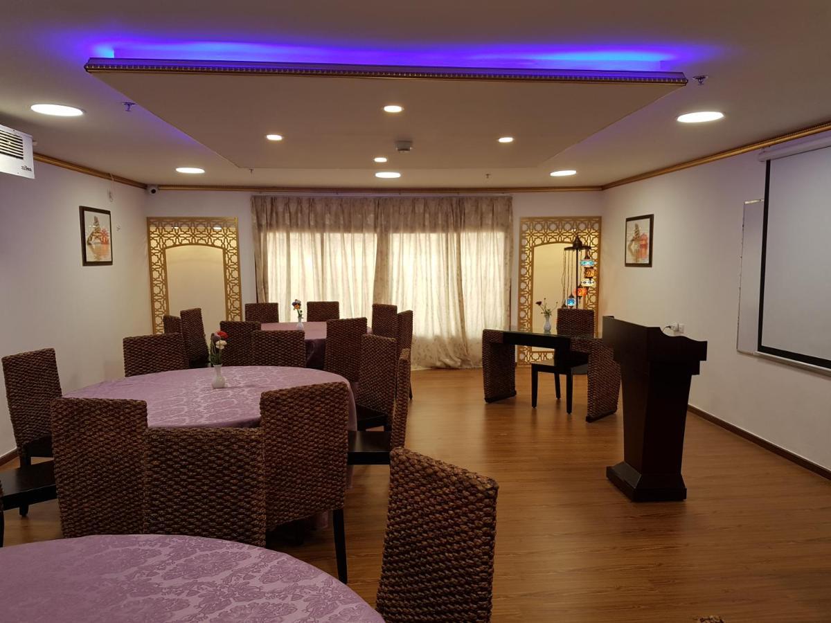 Desert Sounds - Boutique Hotel Dimona Extérieur photo